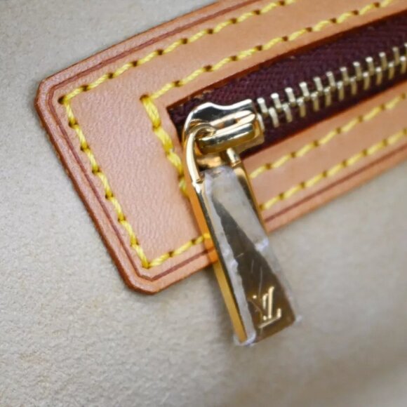 LOUIS VUITTON LV Logo Cite GM Shoulder Bag Monogram Leather Brown M51181 20EA317 - Picture 11 of 16